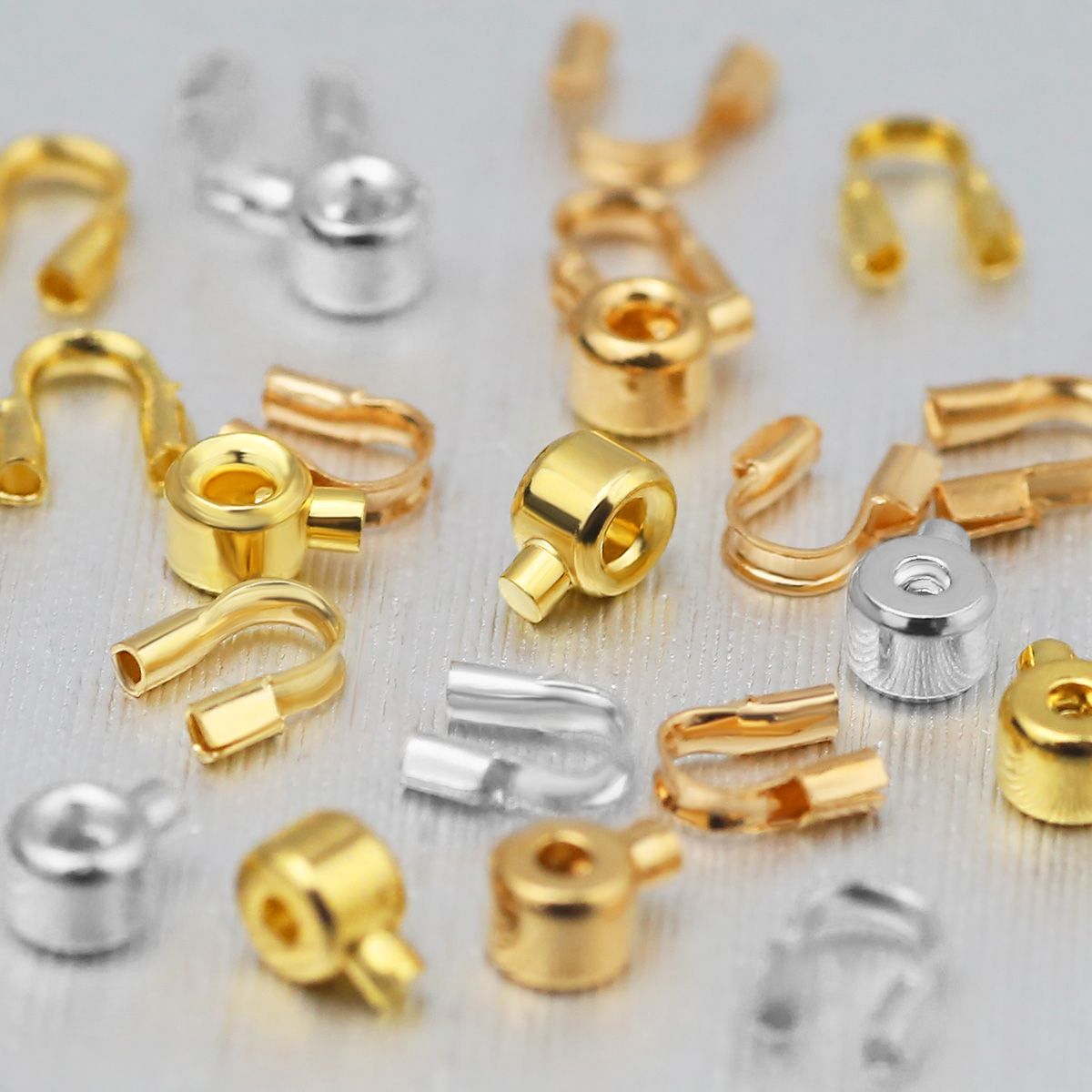 20 個の位置決めビーズ銅鋼ゴールドカラーワイヤープロテクタ - Jewelry Making Yarn のレビューと価格