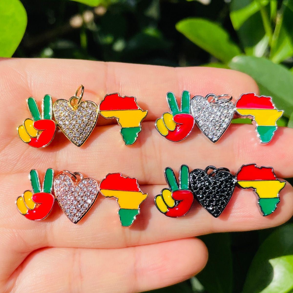 ブレスレットとネックレス用のジルコニアとエナメルペンダント, - Jewelry Making History のレビューと価格
