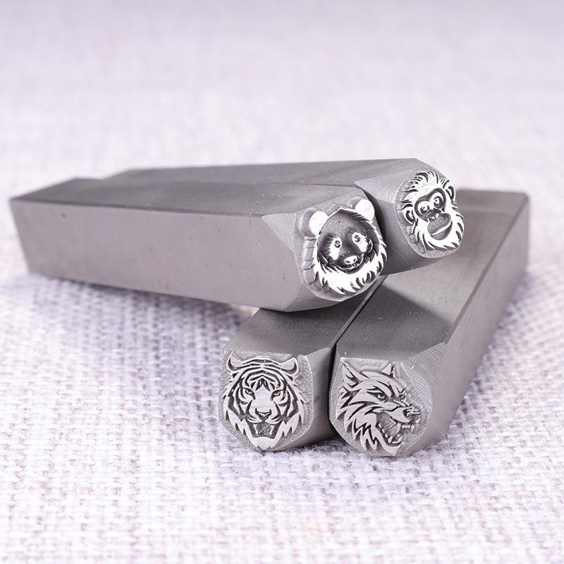 ライオンモチーフジュエリースチールスタンプ、金銀ジュエリーパ - Jewelry Making Hammer のレビューと価格